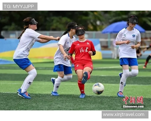 女足星二代闪耀绿茵场父女情深共筑足球梦想